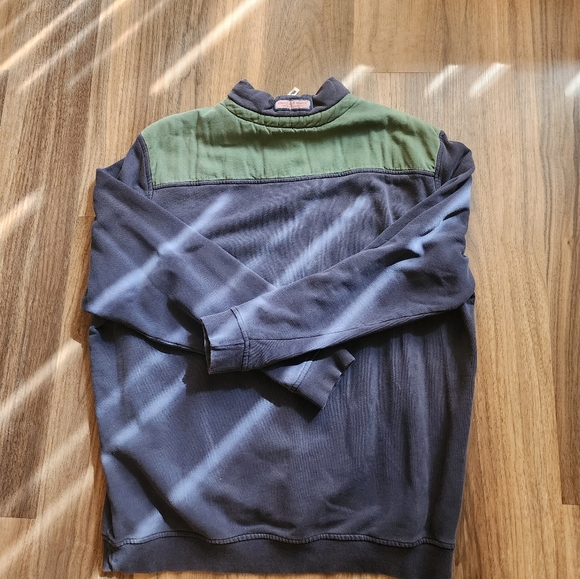 Lot of (4) Large Vineyard Vines Shep Shirts. 2 minor flaws (see pictures). - Picture 15 of 15